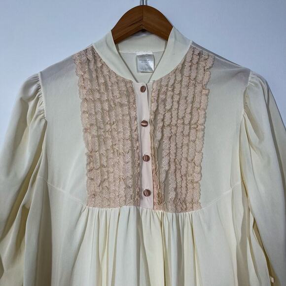 Vintage Perfect Form Full Nightgown Ivory Laced Button Down Long Sleeves Sz SM - Picture 2 of 10
